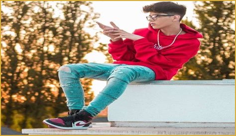 Gabriel Valenzuela - Age, Family, Bio